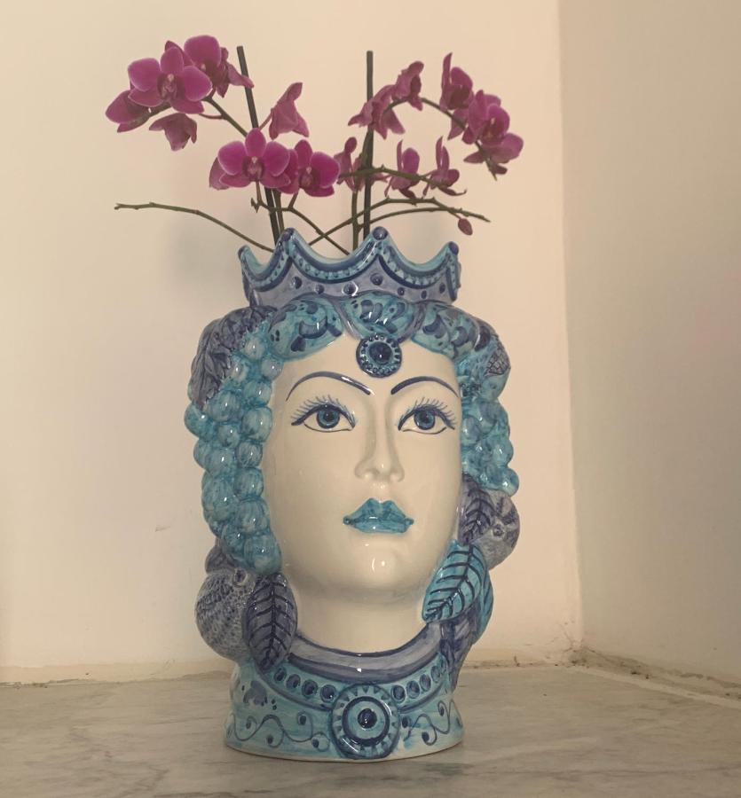 מנפי Villa Morgana מראה חיצוני תמונה