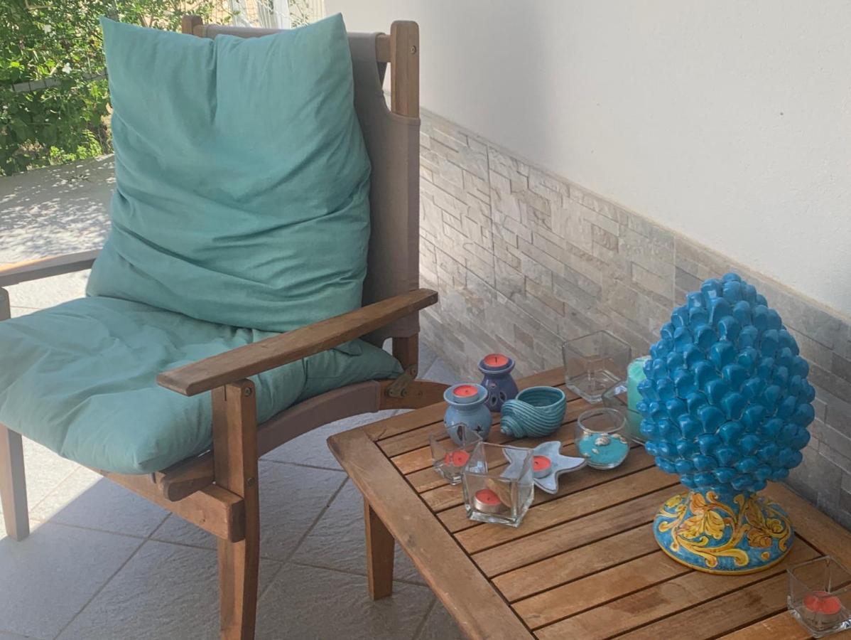 מנפי Villa Morgana מראה חיצוני תמונה