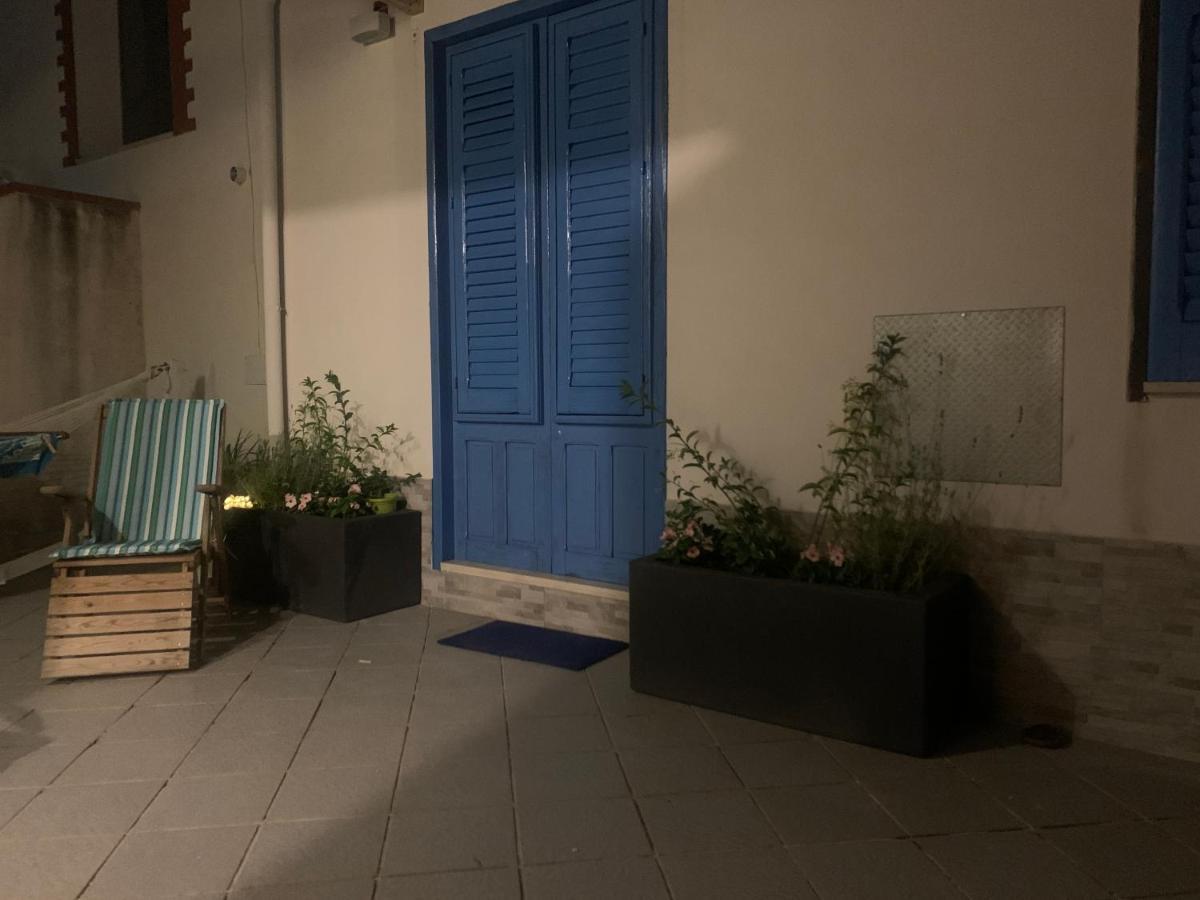 מנפי Villa Morgana מראה חיצוני תמונה