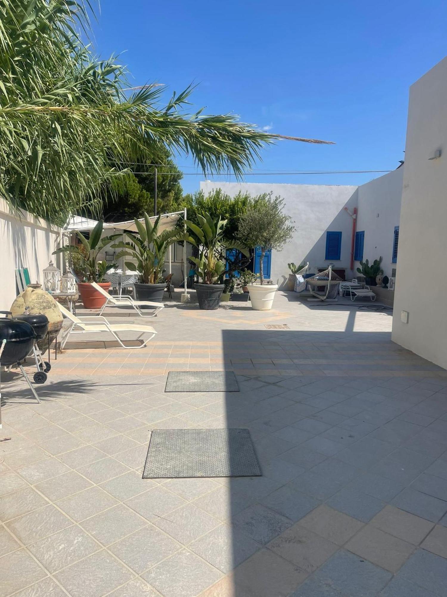 מנפי Villa Morgana מראה חיצוני תמונה