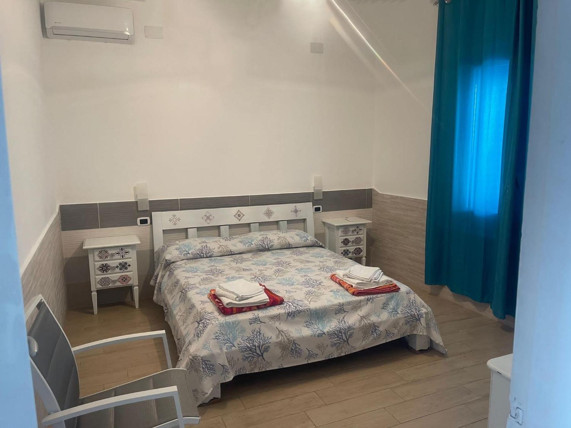 מנפי Villa Morgana מראה חיצוני תמונה